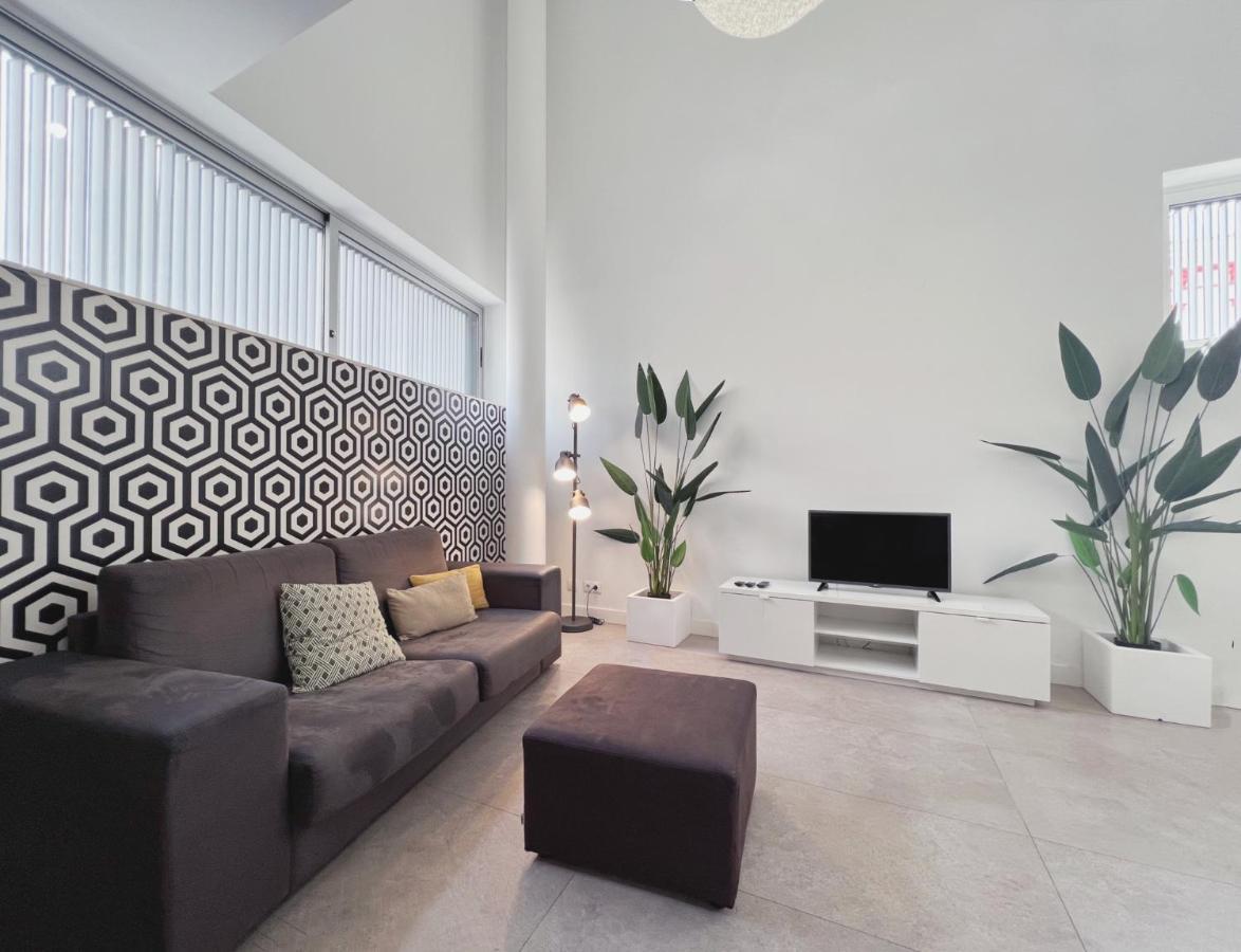 Stay U-Nique Apartments Pellaires Βαρκελώνη Εξωτερικό φωτογραφία