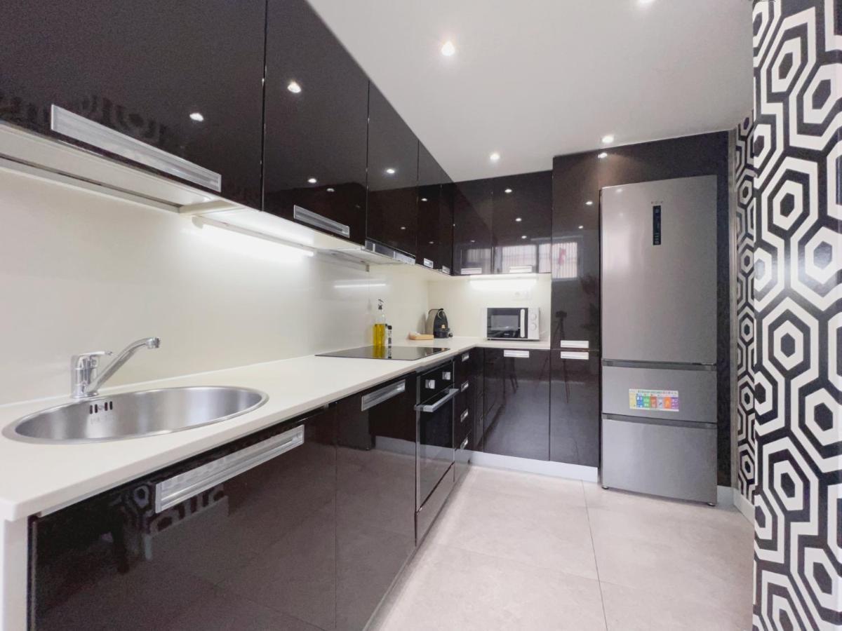 Stay U-Nique Apartments Pellaires Βαρκελώνη Εξωτερικό φωτογραφία